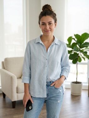 Christian Siriano Light Blue Striped Button-Down Shirt